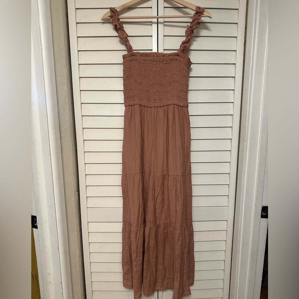 Love Tree Women's Smocked Maxi Dress in Rust Sz S